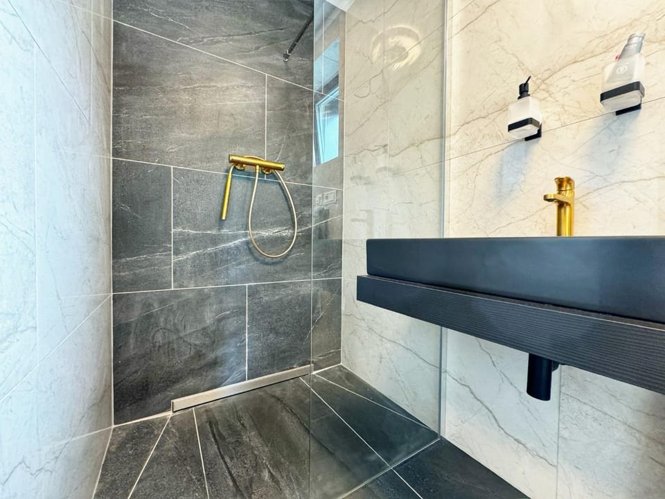 Moderní apartmán s balkónkem - Otawa Apartment in Czechia
