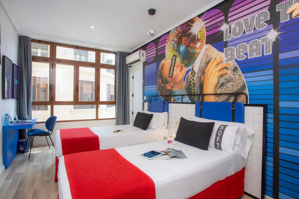 Photo of the whole room