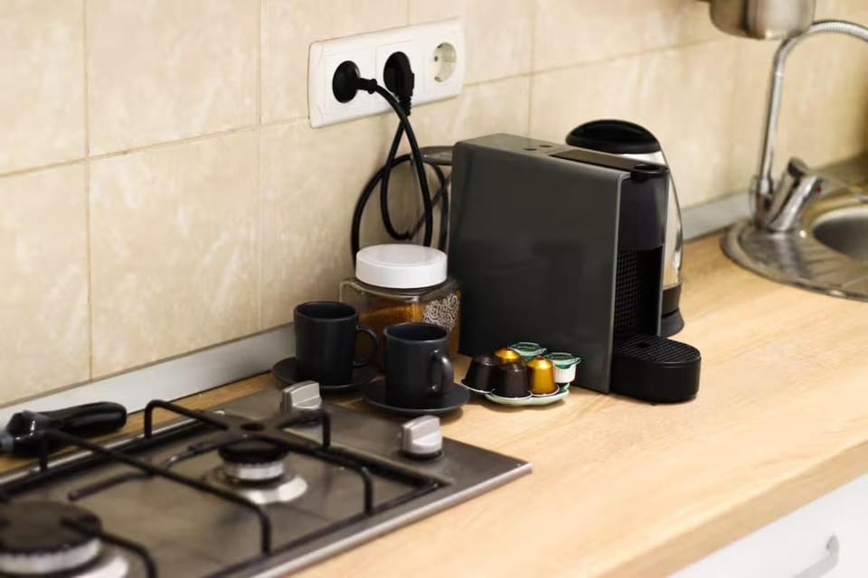 Coffee/tea facilities, Kitchen or kitchenette