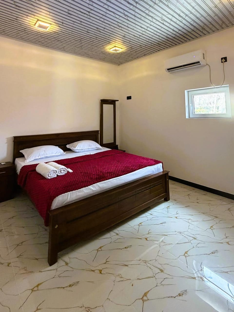 Bed, Photo of the whole room, Bedroom, towels, air conditioner