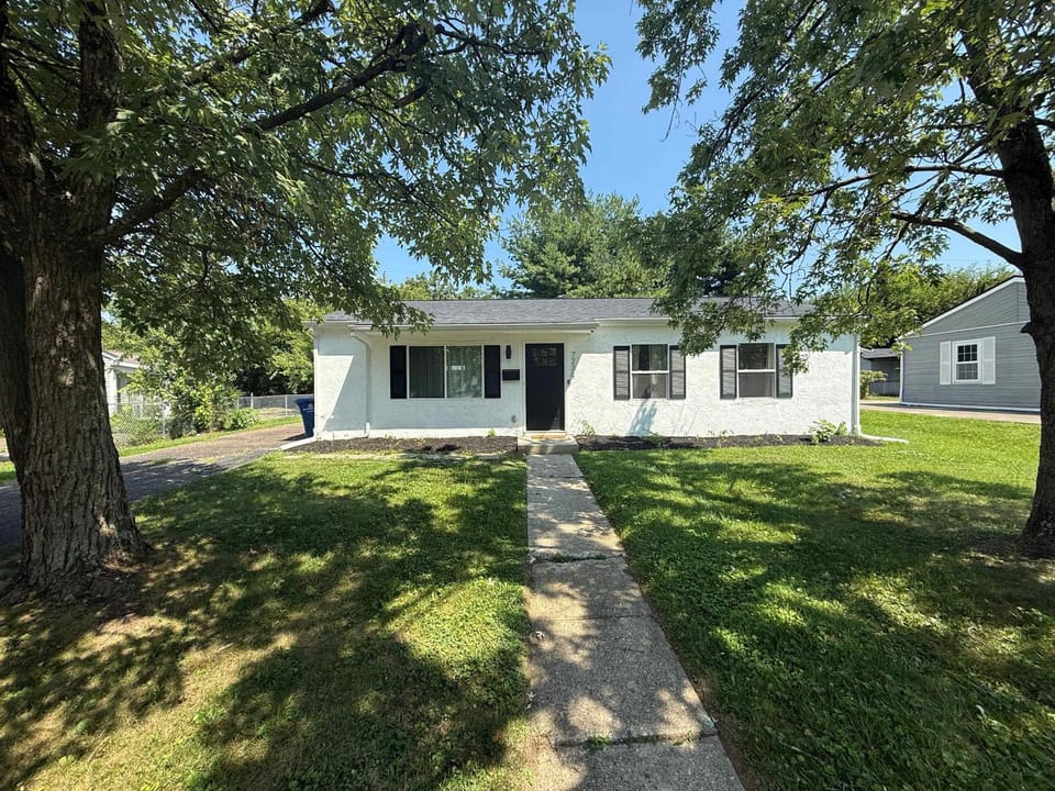 Cozy 3BR Ranch Near Blacklick Woods Columbus House in Reynoldsburg