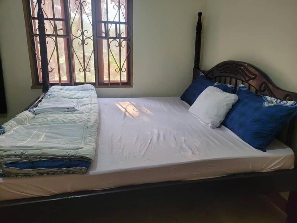 beautiful family house in mountains Villa in Uganda