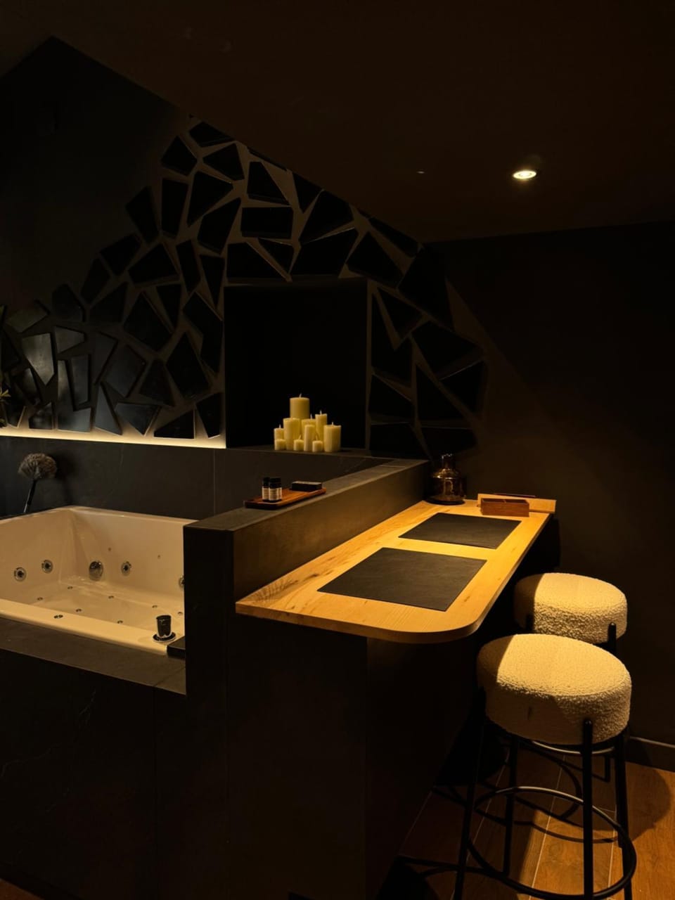 Suite Nocturne-Suites d'exception Apartment in Bourgogne-Franche-Comté