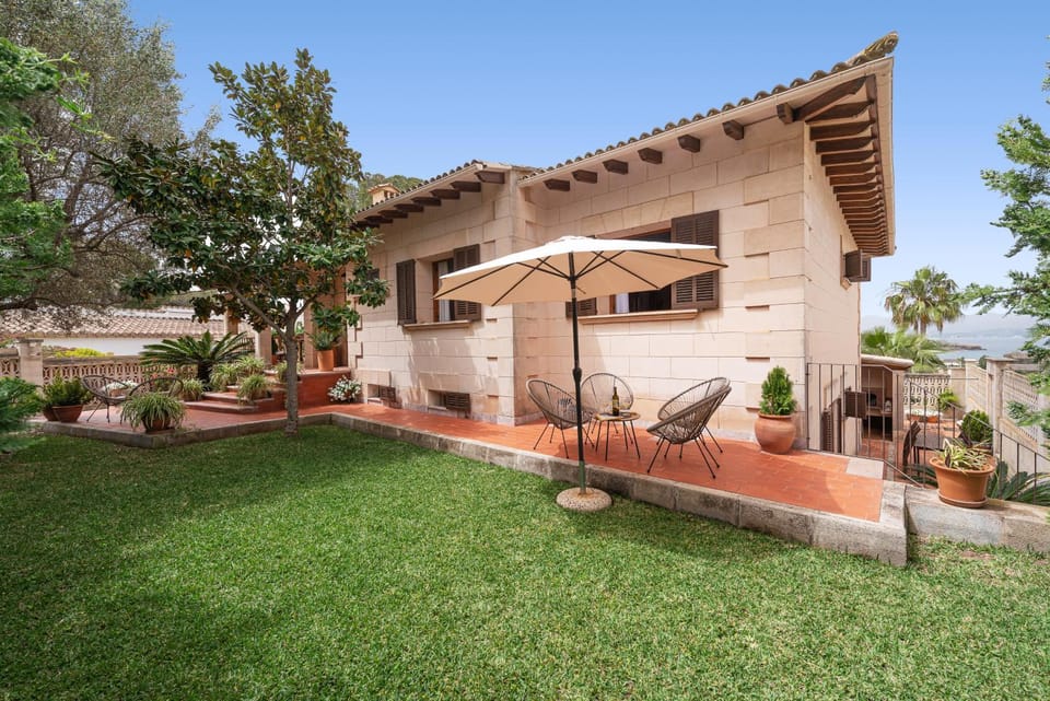 Property building, Patio, Garden view