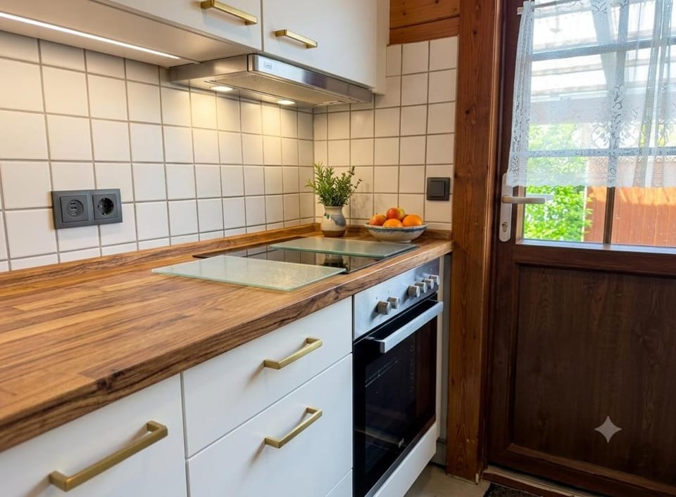 Cozy Elbe vacation home for family and dog Apartment in Otterndorf