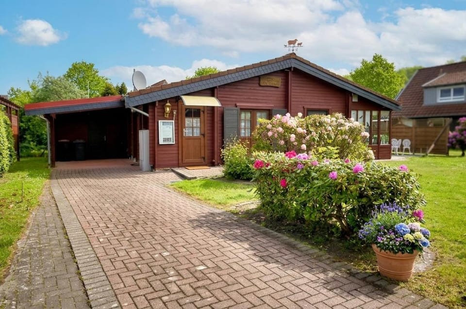 Cozy Elbe vacation home for family and dog Apartment in Otterndorf