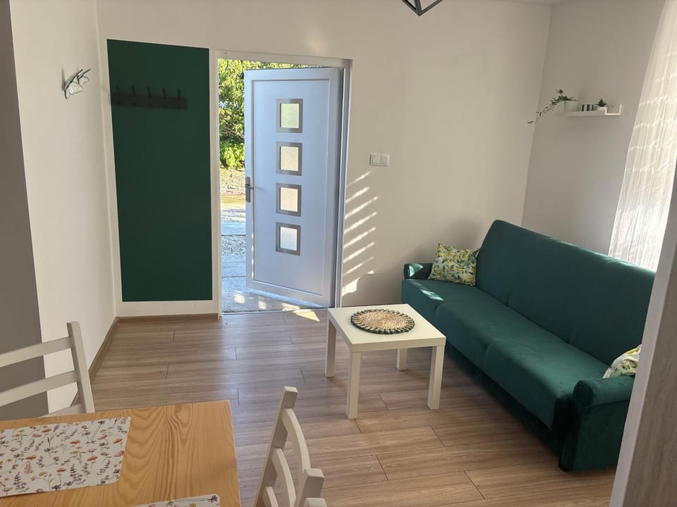 Apartament Limonka Apartment in Lower Silesian Voivodeship