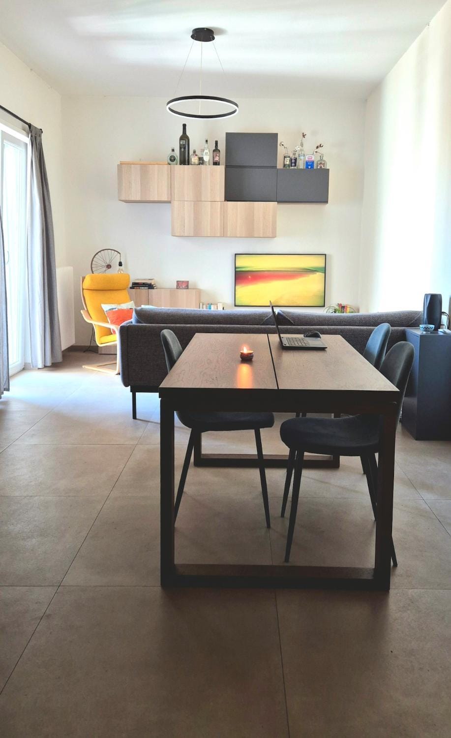 Seating area