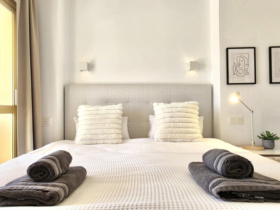 SR Romana Playa 545 studio with wonderful sea view Apartment in Marbella