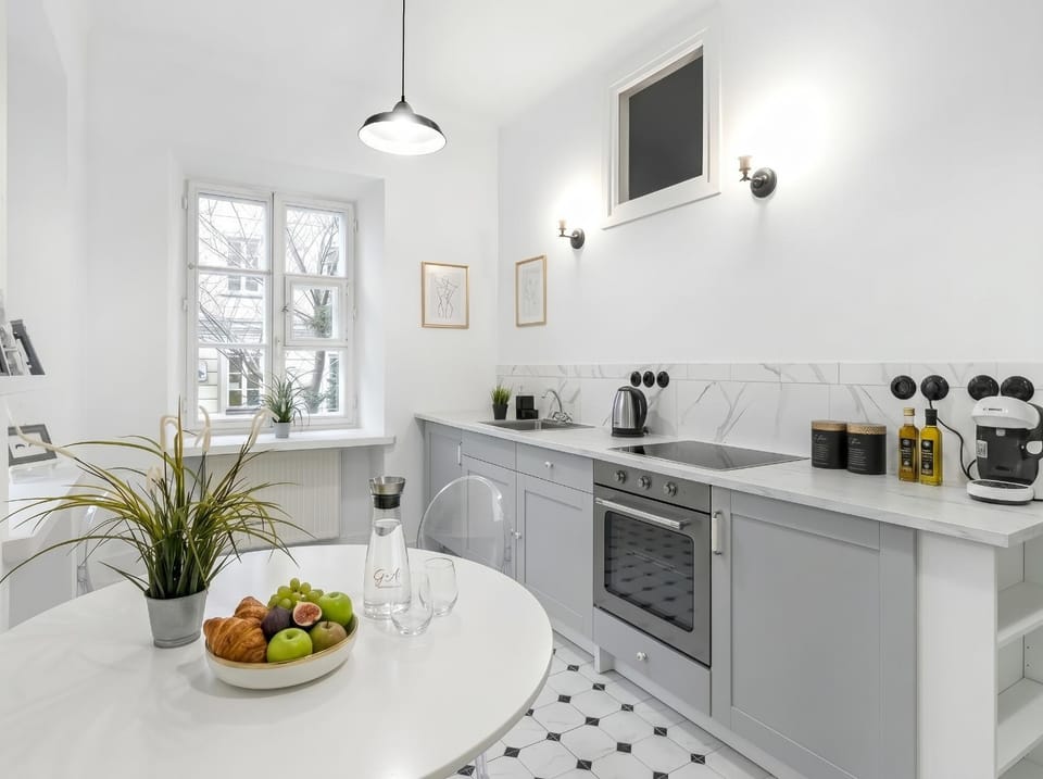 Coffee/tea facilities, Kitchen or kitchenette, Food and drinks, Food, minibar, oven, pet friendly, stove, toaster