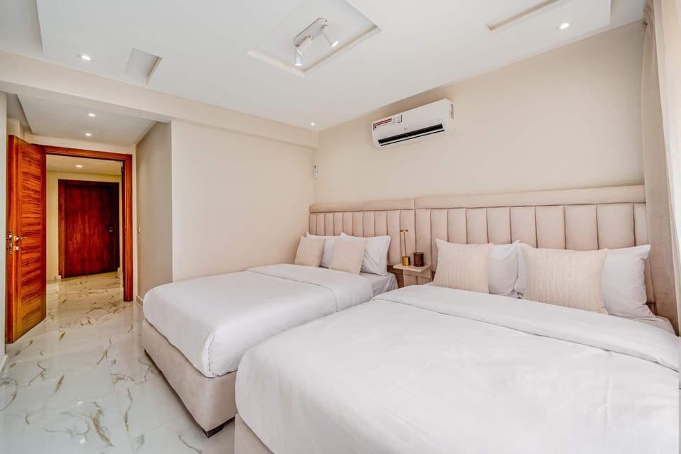 Lux Duplex Apt GameRoom PS5 Marrakech Centre Apartment in Marrakesh