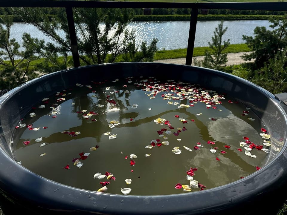 Relax Houses Ternopil Nature lodge in Ukraine