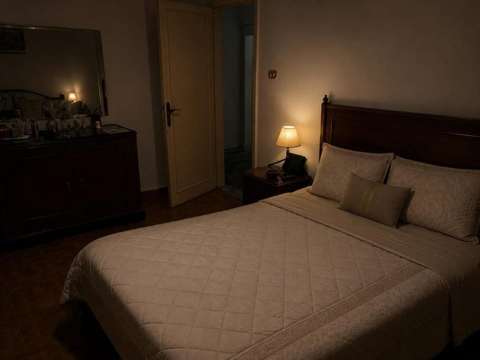 Cozy & Stylish Room in degla Maadii Vacation rental in Cairo Governorate