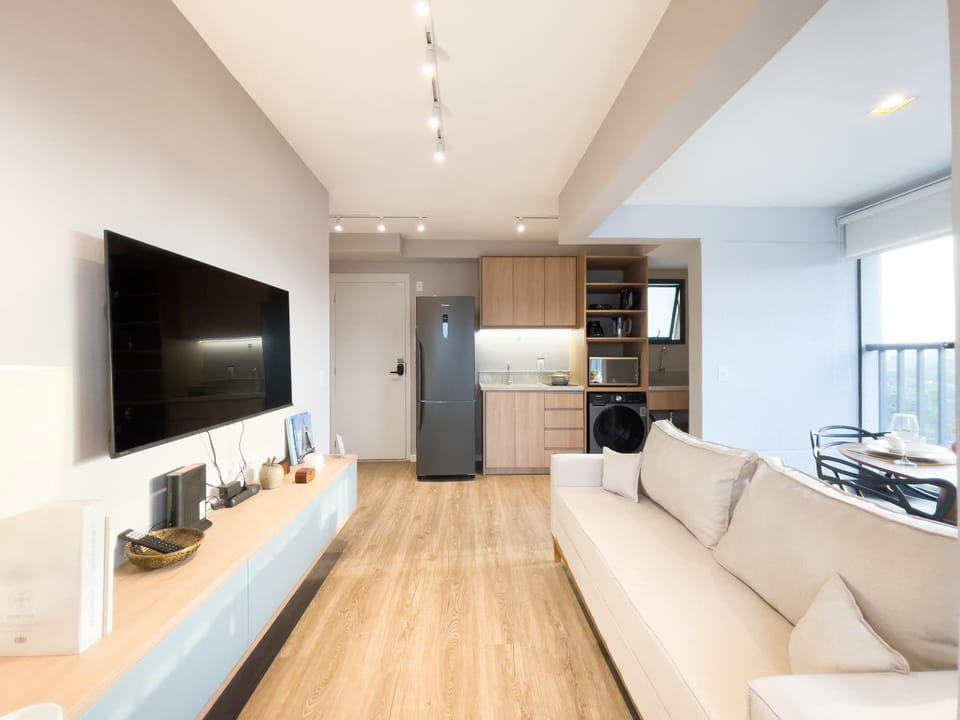 Communal lounge/ TV room, TV and multimedia, Living room