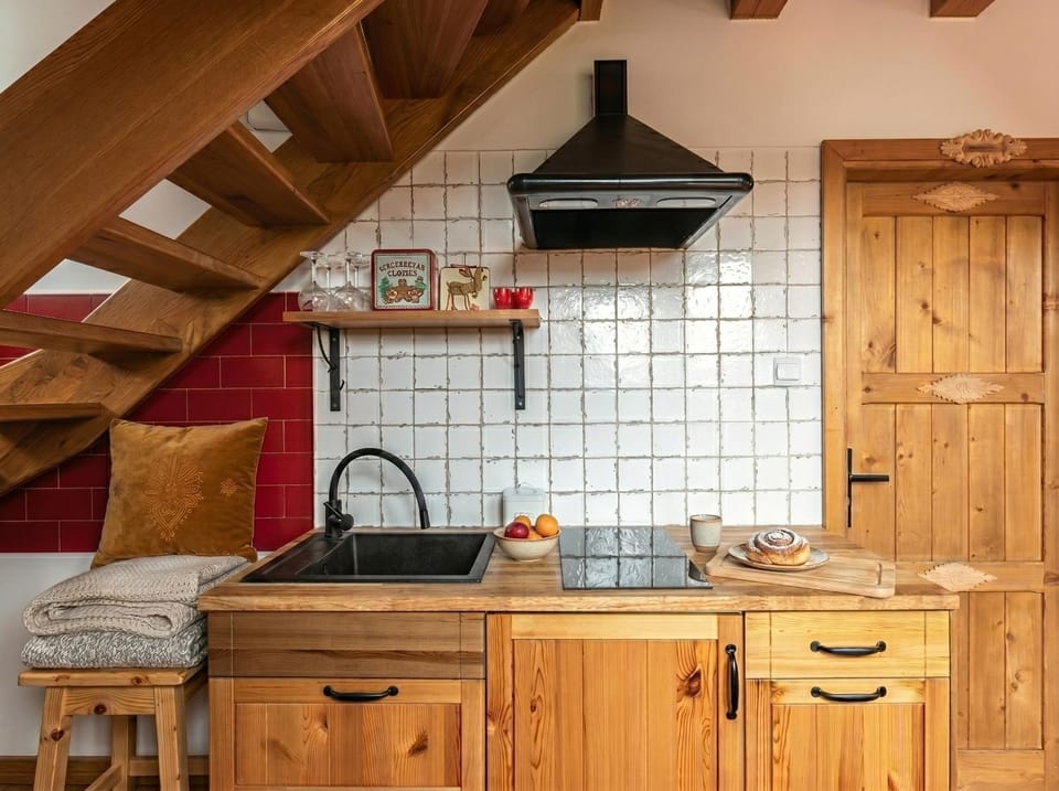 Kitchen or kitchenette, minibar, pet friendly, stove