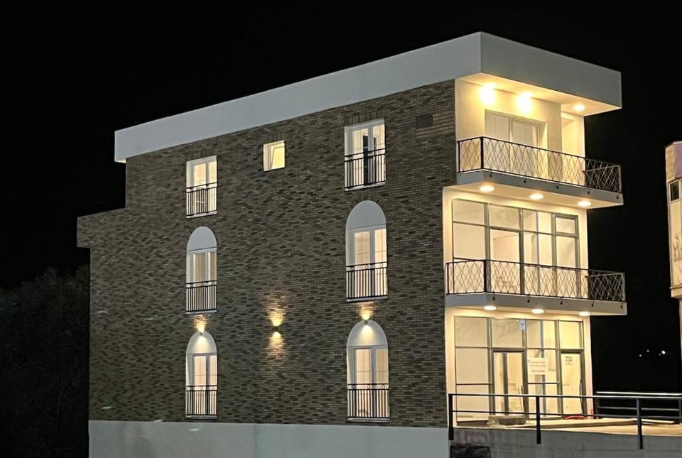 Penthouse at Liberty House, Malishevë Apartment in Europe