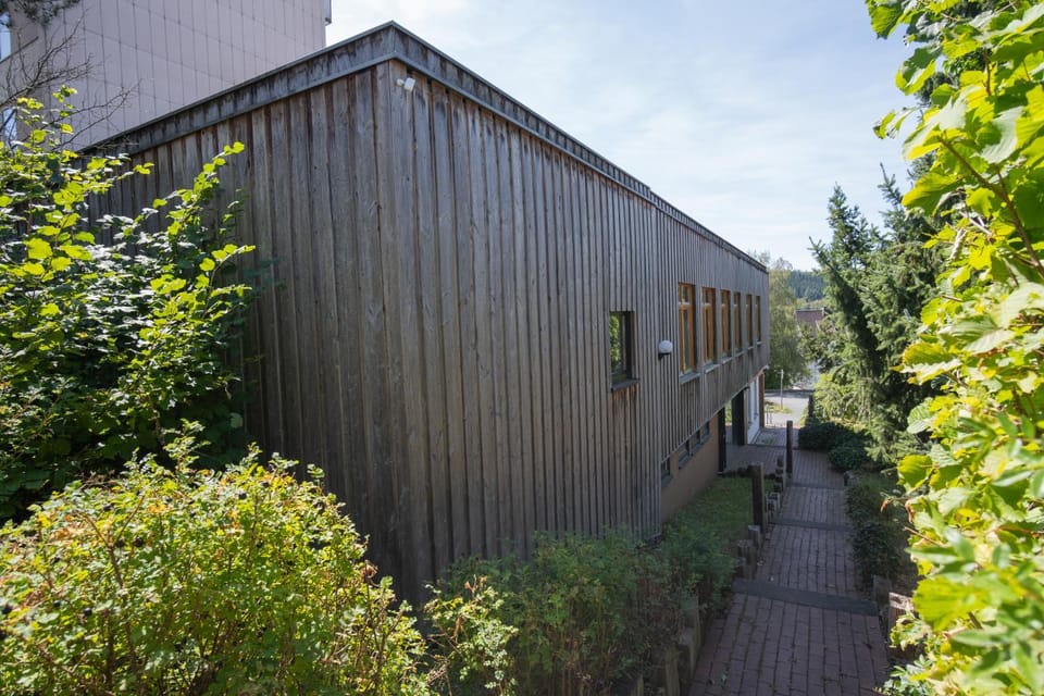 Property building, Day