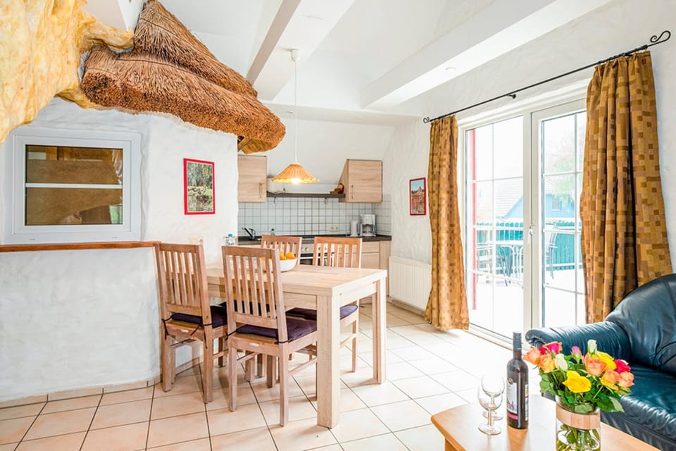 Bunte Villa, Whg Oase Apartment in Prerow