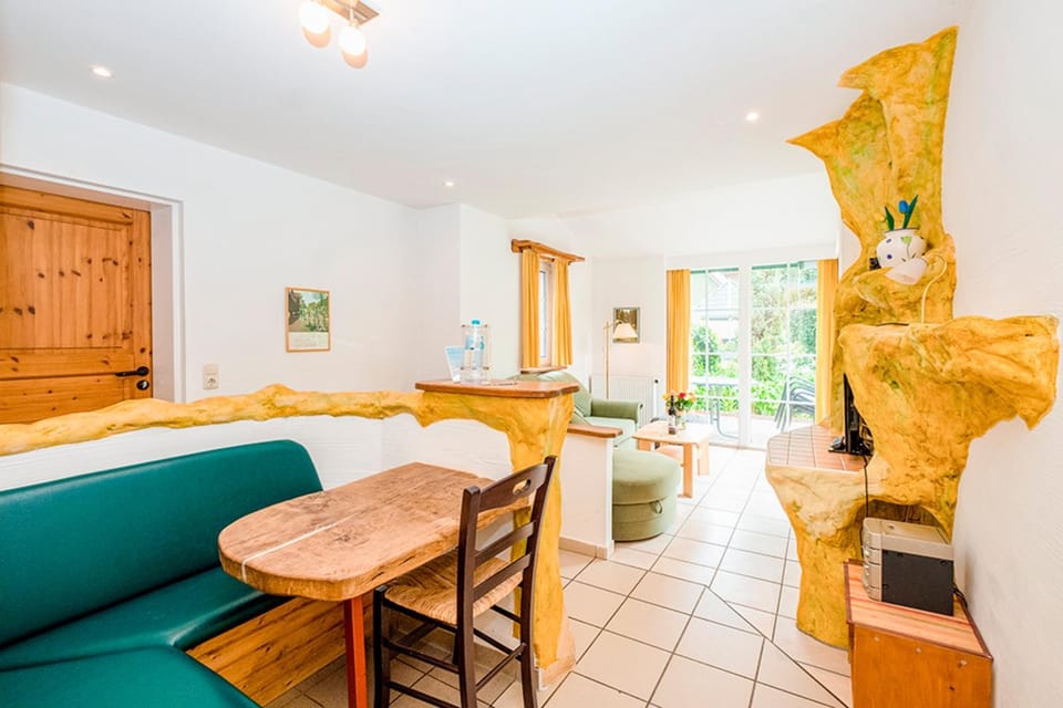 Bunte Villa, Whg Veranda Apartment in Prerow