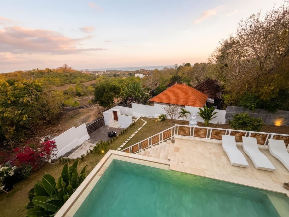 Garden, Swimming pool