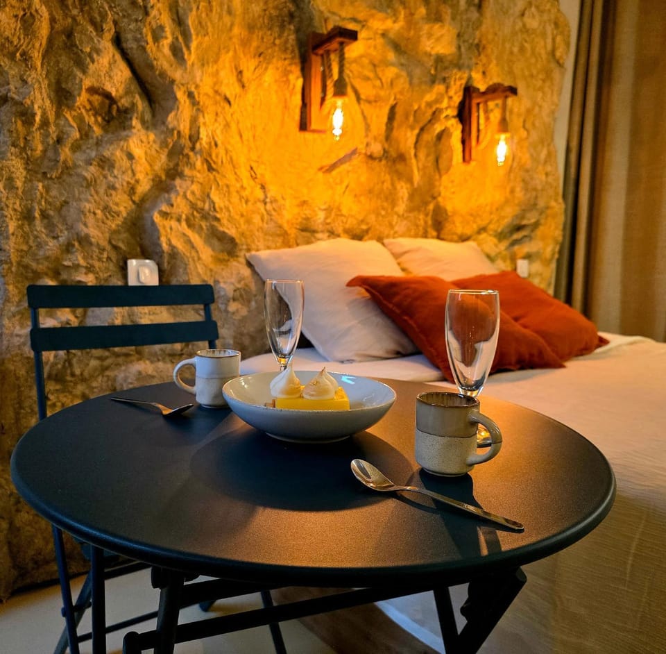 L'Écrin de Roche, Escapade romantique, Jacuzzi Apartment in Menton