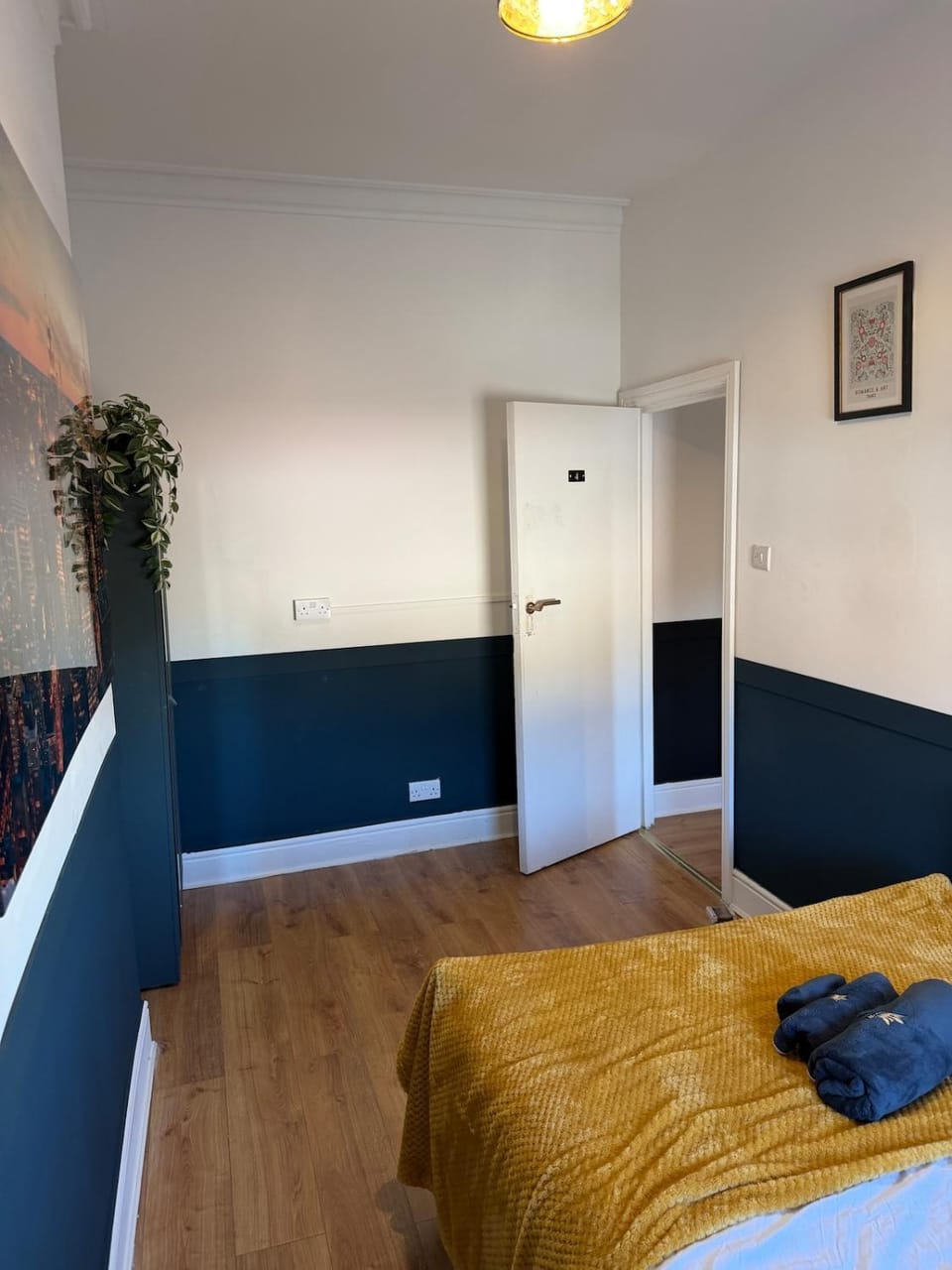 4 bed cinema room House in Manchester