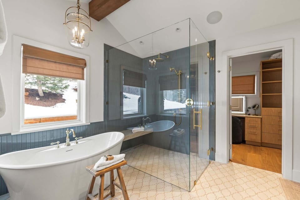 Abode at Sun Ridge hot tub Deer Valley views House in Park City