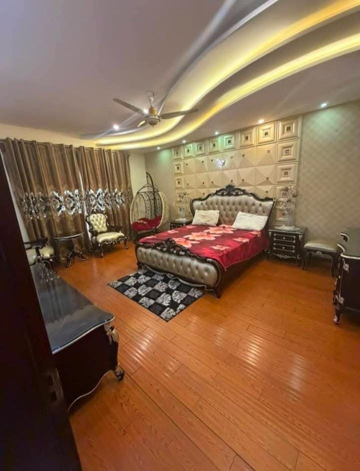 Furnished Rooms near PKLI, Airport, Defence Raya - DHA Lahore Bed and Breakfast in Lahore