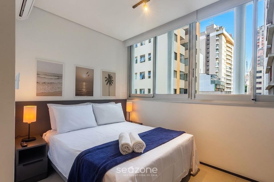 Bed, Bedroom, City view