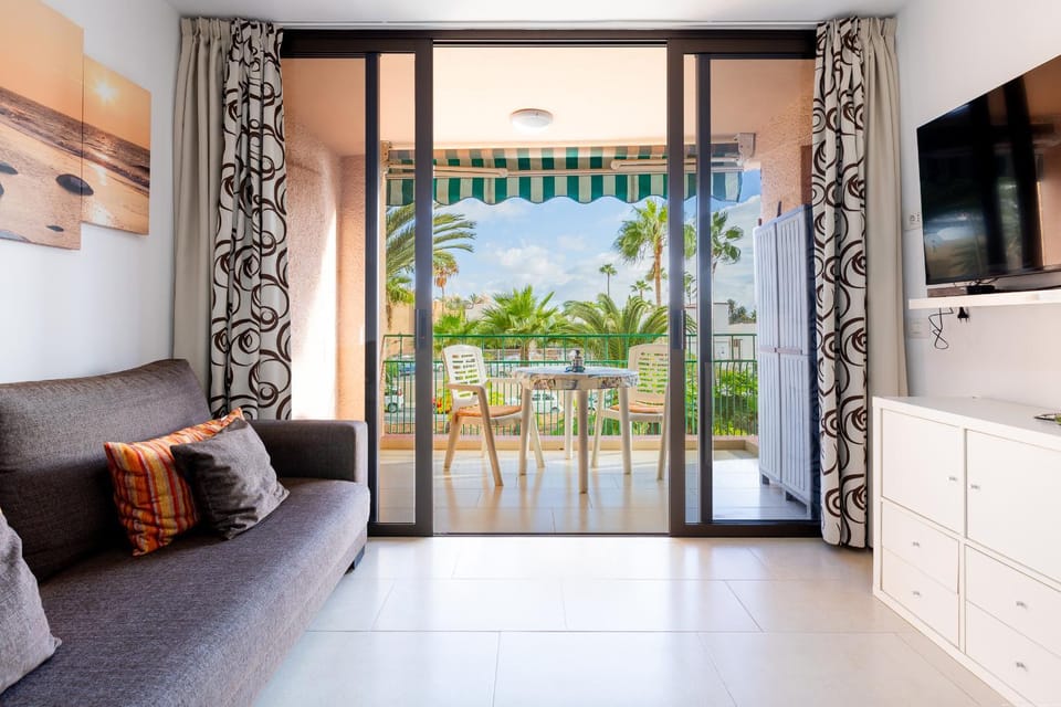 Balcony/Terrace, Living room