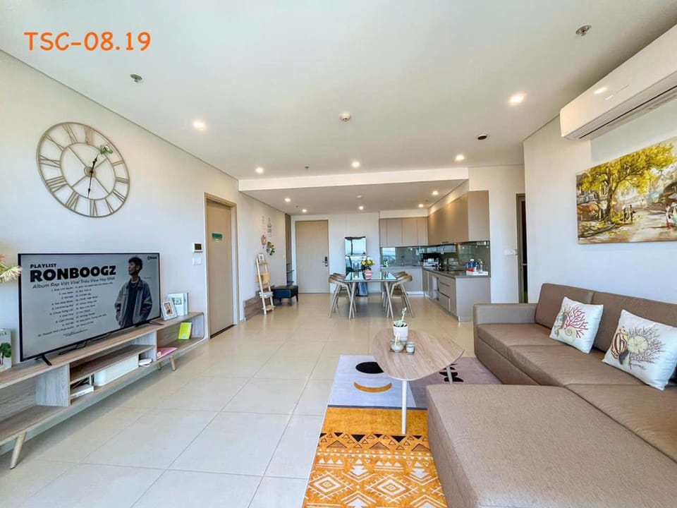 Communal lounge/ TV room, Living room, Evening entertainment