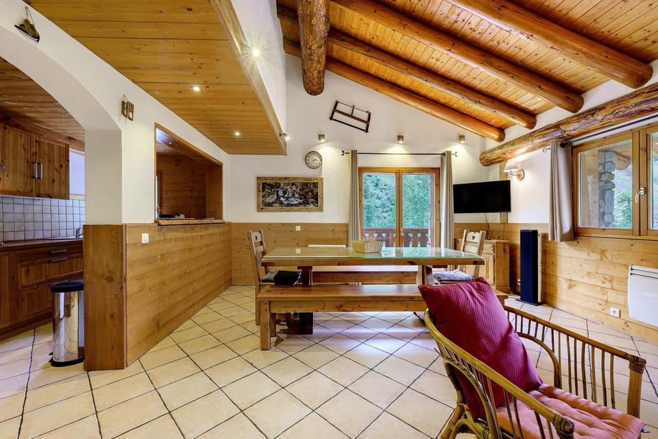 Chalet Le Caribou 10 personnes Apartment in Bonneval-sur-Arc