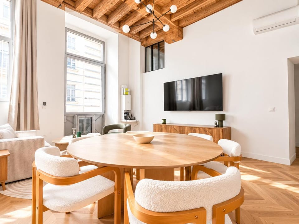 Place Bellecour - Loft 2 chambres Apartment in Lyon