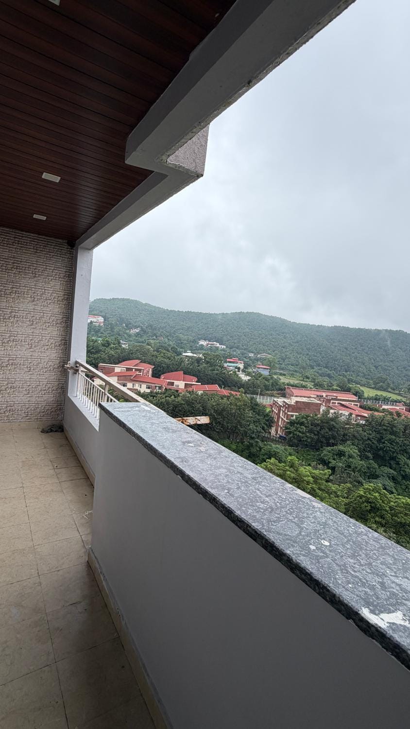 Mega county Apartment in Dehradun