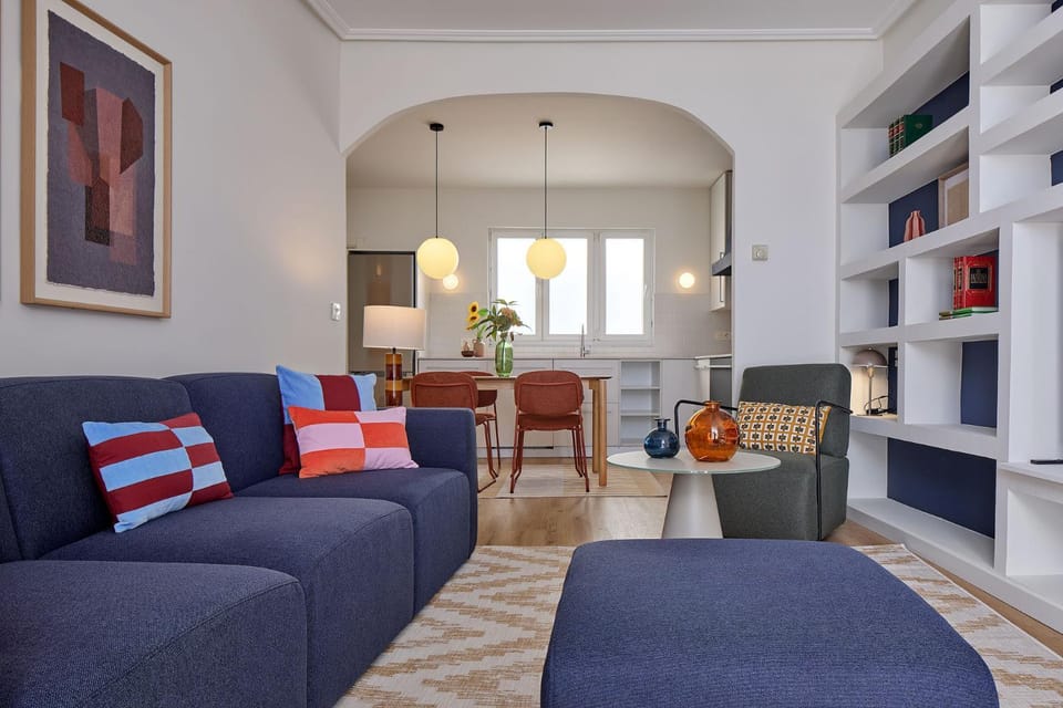 The Rentals Collection - Plaza Easo Attic Apartment in San Sebastian