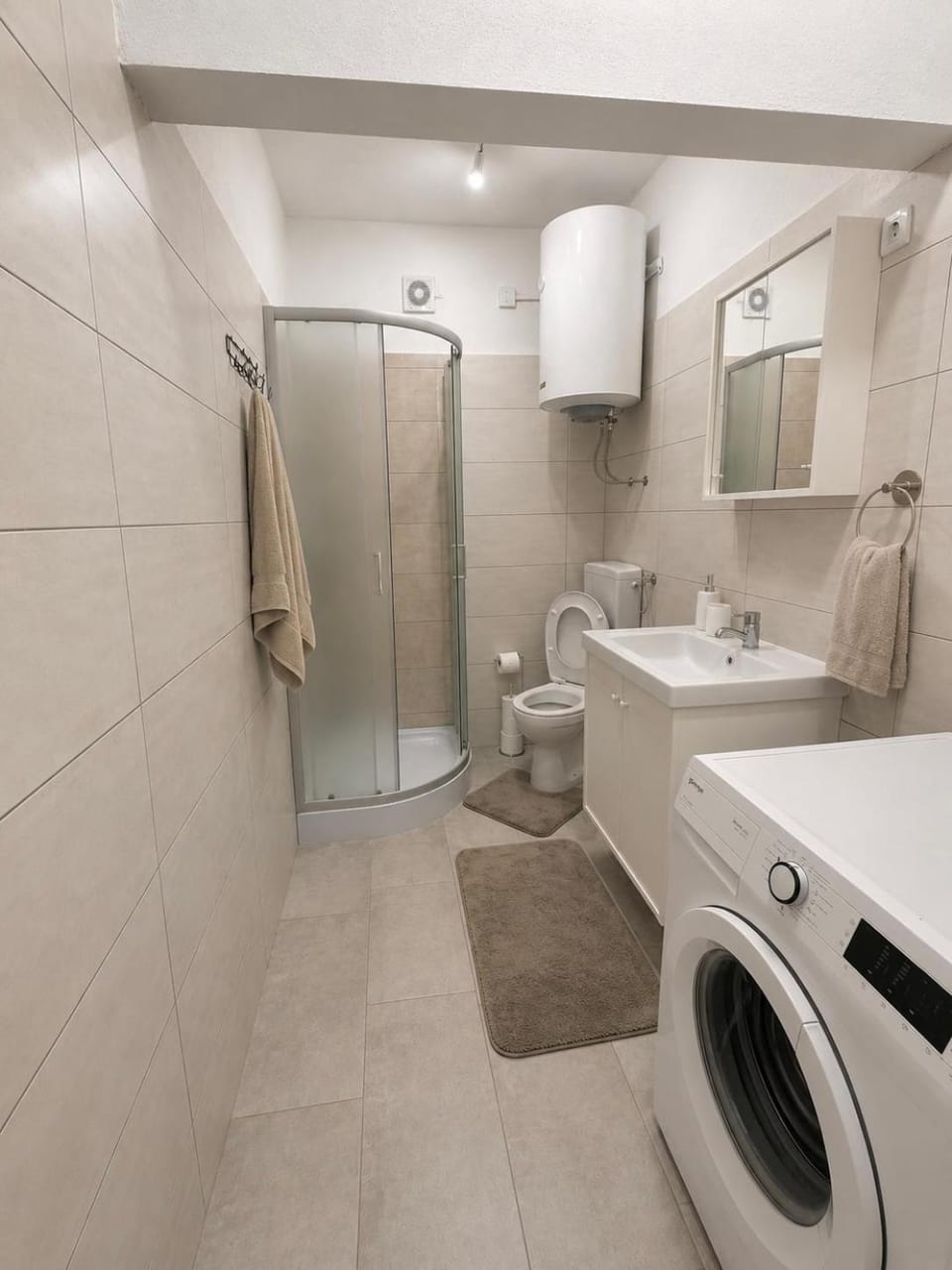 Regina's place Apartment in Slovenia