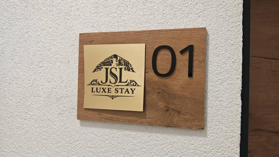 JSL Luxe Stay Apartment in Serbia