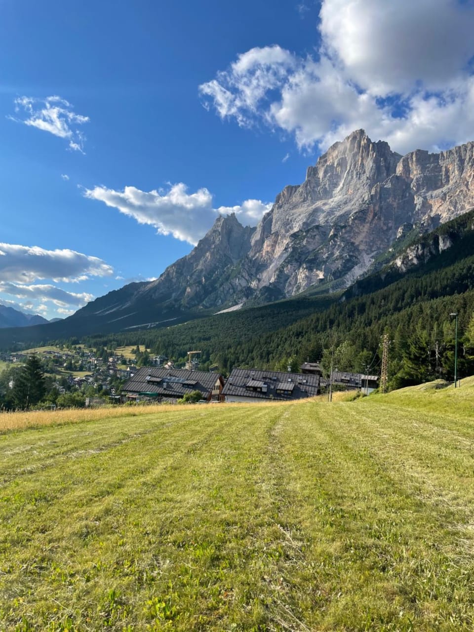 Nearby landmark, Natural landscape, Mountain view