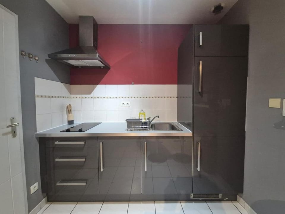 Large, spacious, fully equipped 4P - 2bedroom apartment - parking Apartment in Toulouse