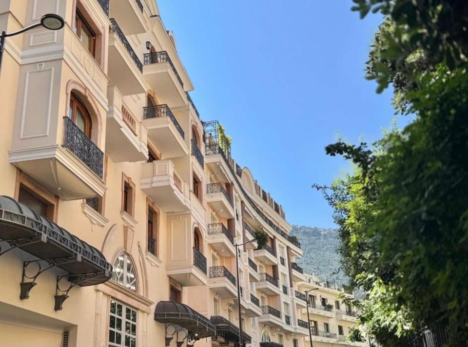 Queen size Apartment in Marseille