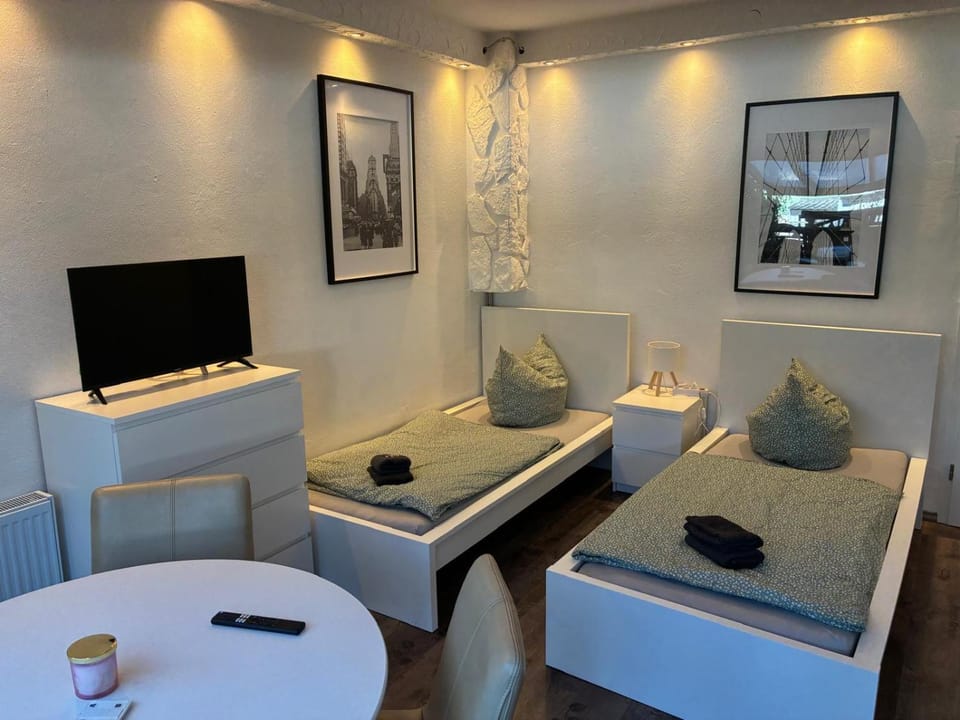 Bedroom, soundproof