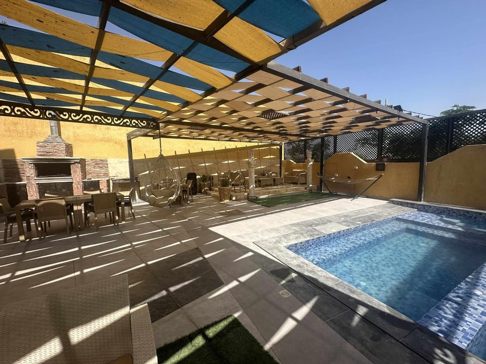 Patio, Pool view, Swimming pool, sunbed