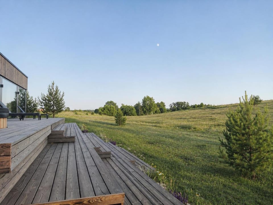 Day, Natural landscape