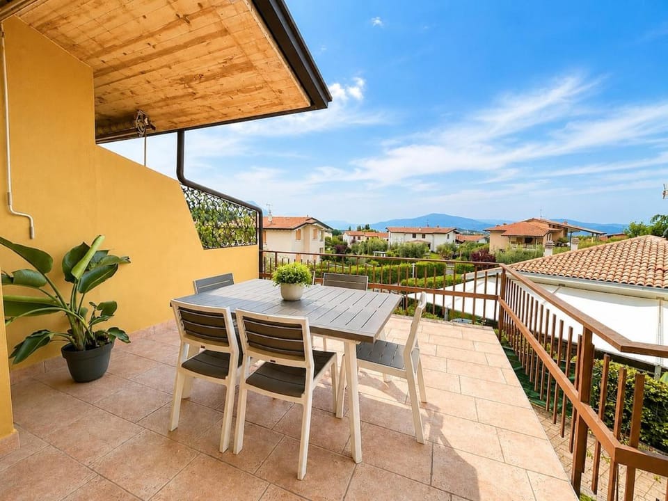 Panorama Apartment - Lake Garda Apartment in Lake Garda