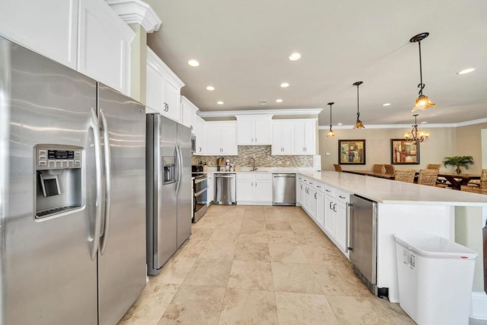 Walking on Sunshine - Golf Cart & Movie Theater 2 Pools Close To The Beach House in Destin