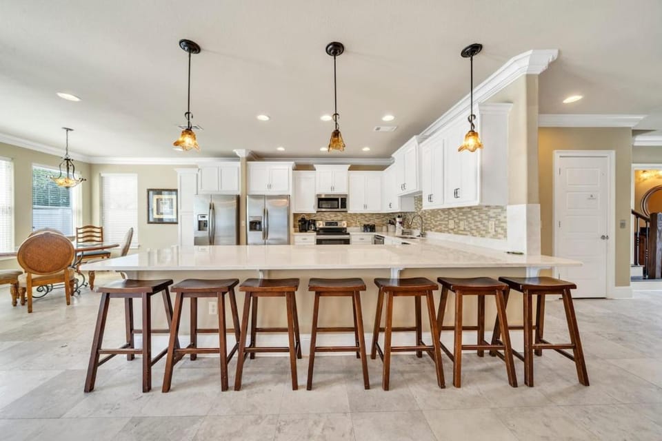Walking on Sunshine - Golf Cart & Movie Theater 2 Pools Close To The Beach House in Destin