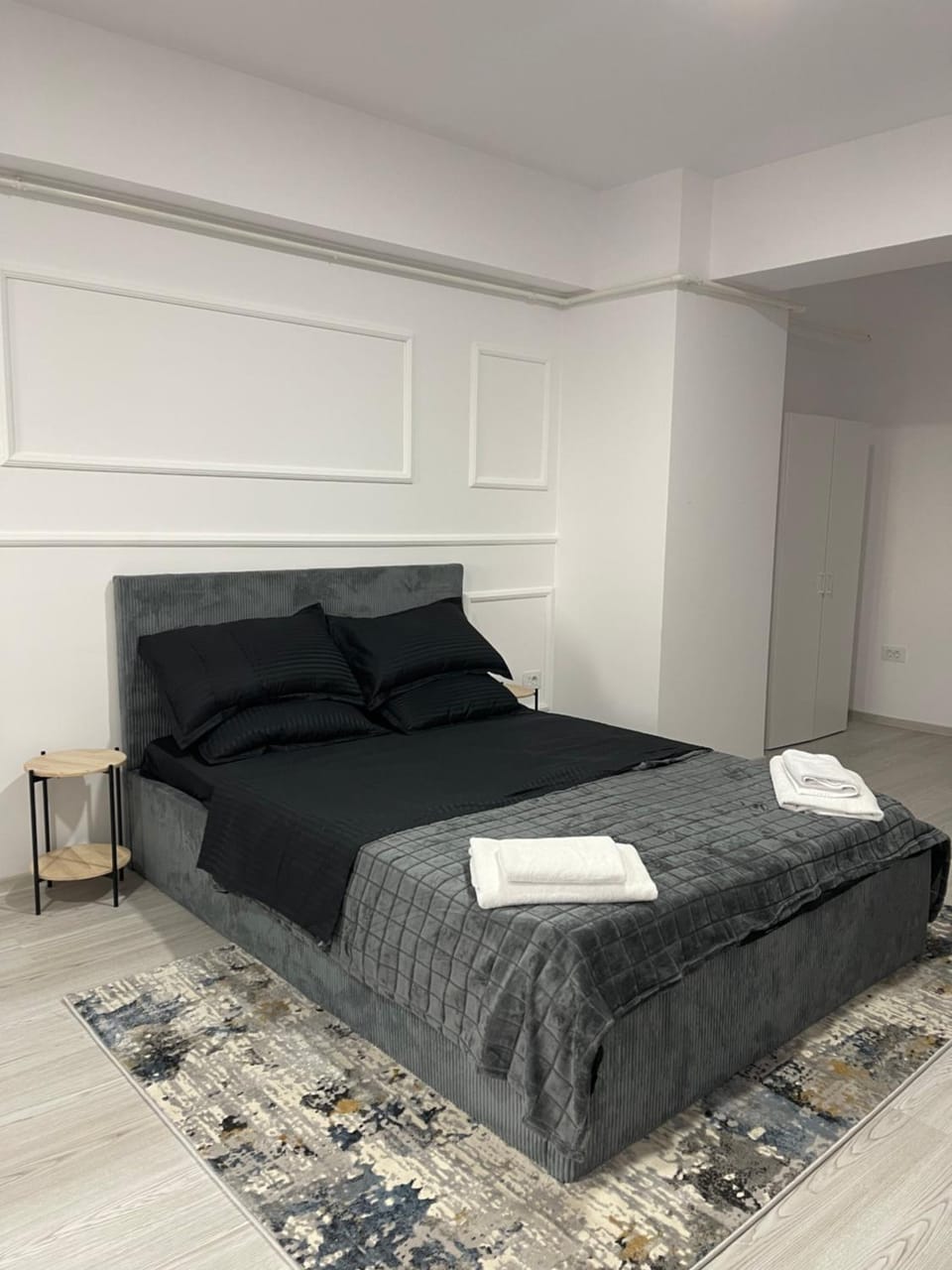 Arona Cozy Studio Apartment in Romania