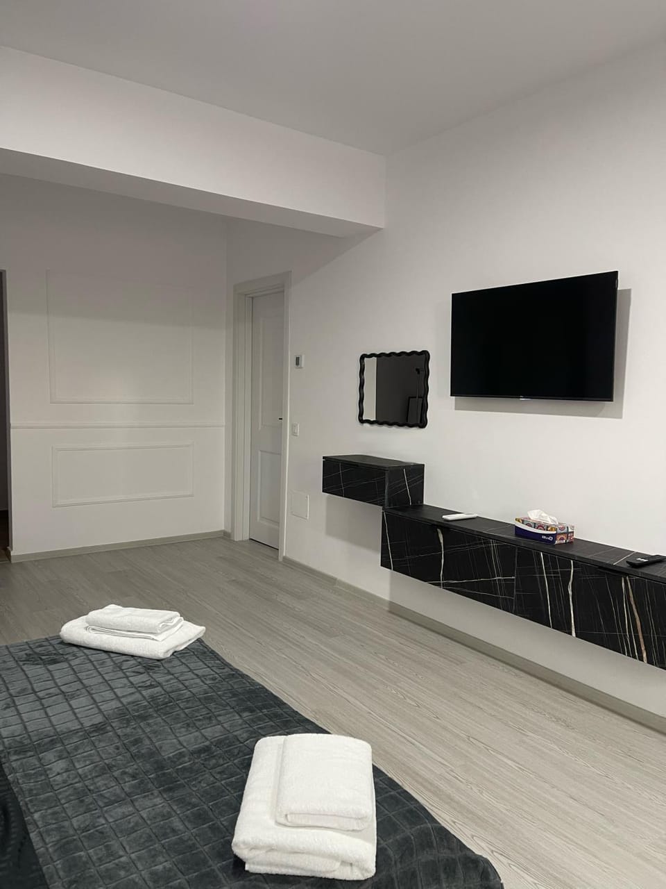 Arona Cozy Studio Apartment in Romania