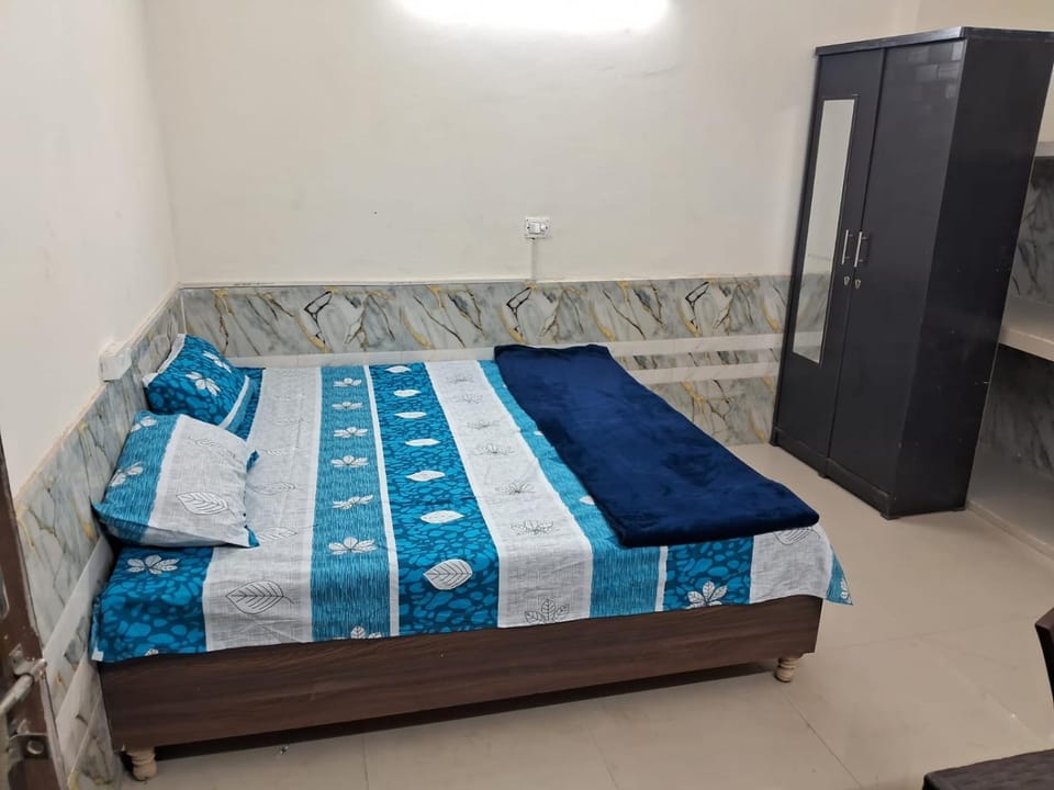 Galaxy Frontier Pg Hotel in Noida