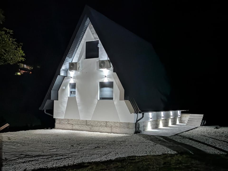 Property building, Night